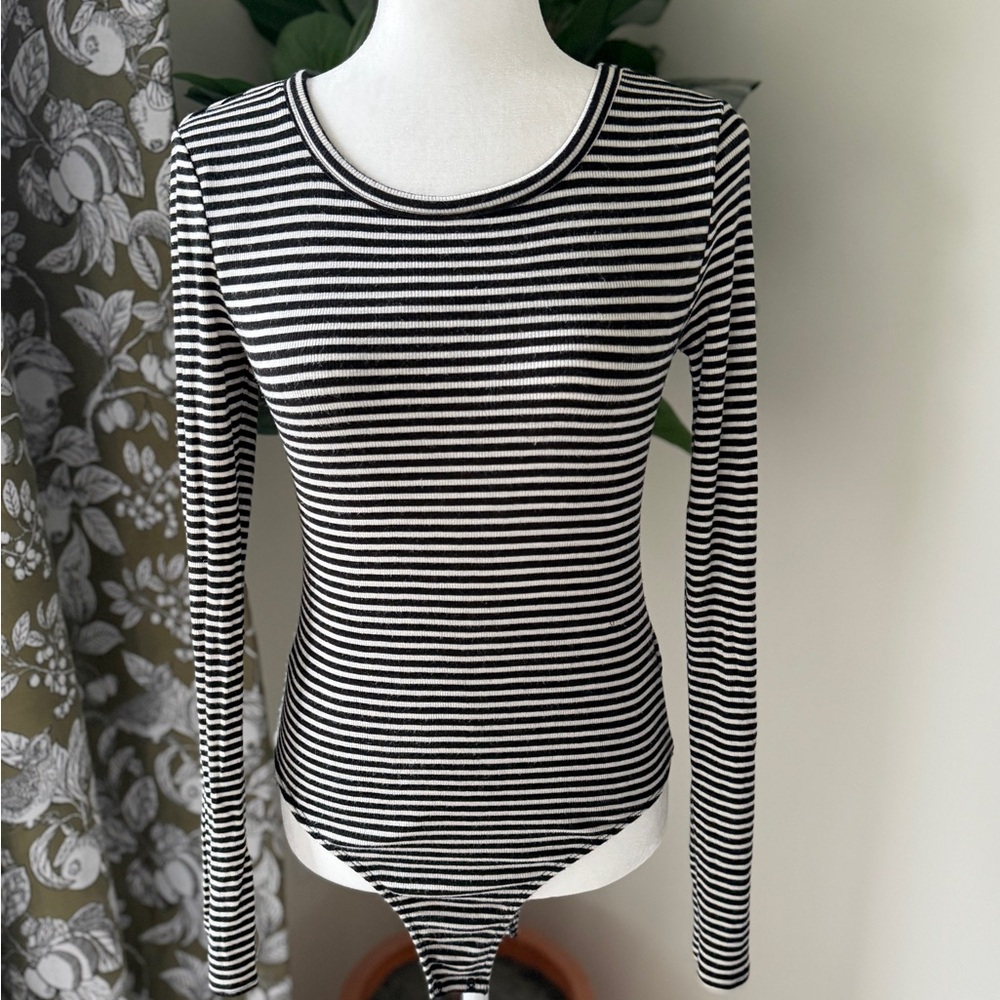 Black & White Striped Long-Sleeve Open Back Bodysuit